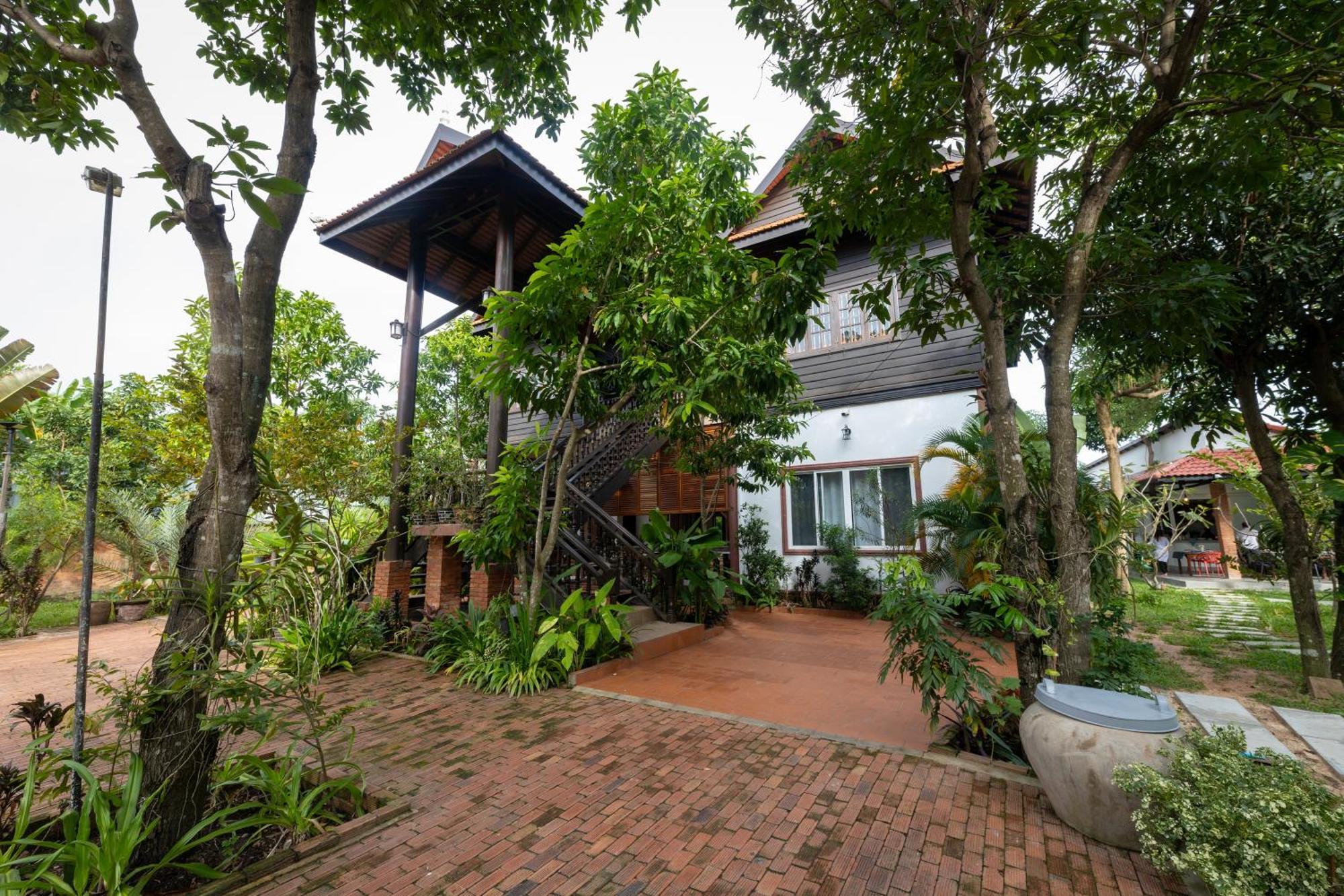 Atoh'S Maison Siem Reap Buitenkant foto