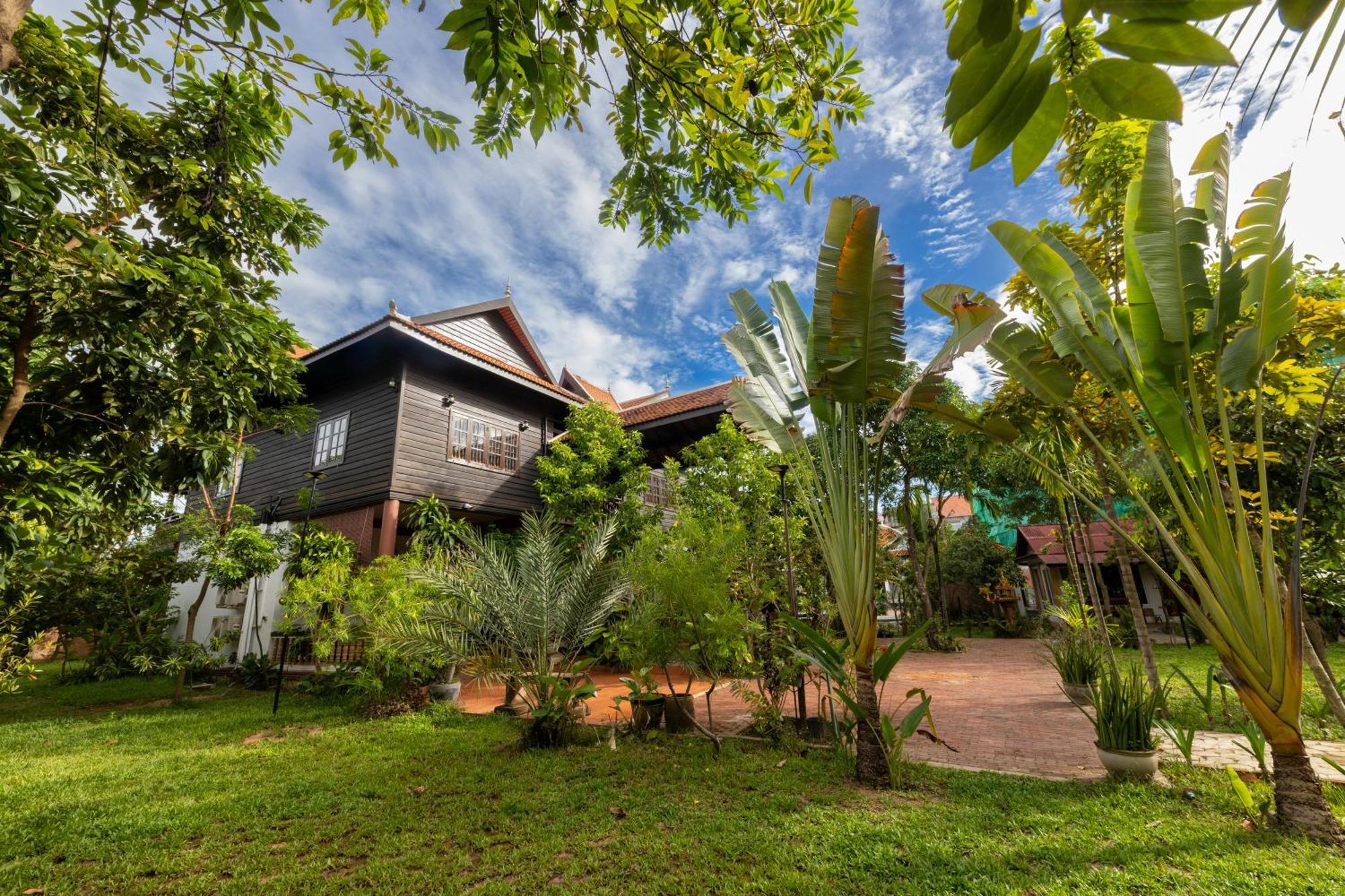 Atoh'S Maison Siem Reap Buitenkant foto